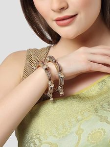 Bracelets indiens en laiton plaqué or 18 carats, design floral, incrustation de zircon, bijoux ethniques de mariage, certifiés, tendance, unisexe - Product Image 4