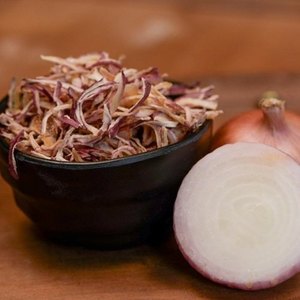 Cebollas Rojas Deshidratadas en Hojuelas (Peladas a Granel) para Sazonar en Cocina, Pizza, Pasta, Curry, Ensaladas y Comidas Diarias - Product Image 1