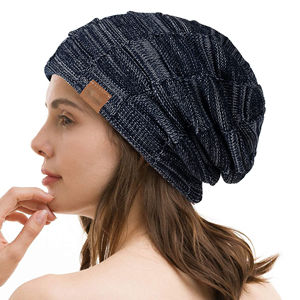 Nuevo Gorro de Punto Cálido con Degradado Personalizado de Alta Calidad, Diseño de Moda Arcoíris, Gorro de Invierno para Clima Frío, Gorro Jacquard - Product Image 1