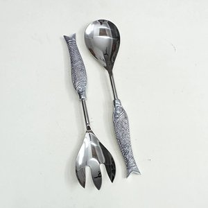 Meilleures ventes - Ensemble de 2 cuillères à salade en acier inoxydable durable avec manche en marbre pour la maison et les hôtels - Fabriqué à la main - Product Image 3