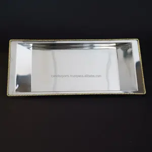 Plateau en métal de qualité export pour la vente en gros internationale, plateau décoratif multifonctionnel moderne pour Noël, Zahid Exports Uttar Pradesh - Product Image 1