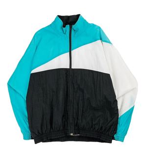 Veste coupe-vent personnalisée OEM 2025 Veste à fermeture éclair à 3 couches Veste de randonnée en plein air en polyester à manches longues coupe-vent pour hommes - Product Image 4