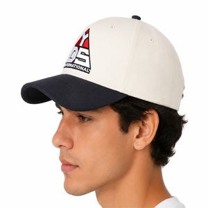 Gorra Snapback Personalizada de Primera Calidad, Visera Plana, Ajuste Ajustable, Diseño Moderno de Estilo Urbano, Gorra Snapback Unisex Hecha a Medida - Product Image 3