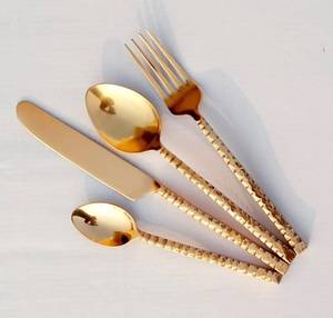 Ensemble de couverts en acier inoxydable doré miroir, collection de couverts réutilisables pour les dîners de mariage - Product Image 5