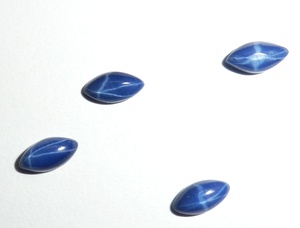 Zafiro Azul Estrella, Corte Marquesa 3x6 mm, 1 Quilate, Cabujón Pulido Creado en Laboratorio con Efecto de Estrella de 6 Puntas para Joyería - Product Image 6