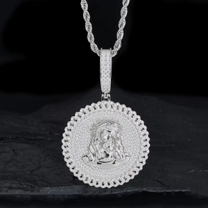 Colgante de Lujo con Rostro de Jesús en Moissanita Plateada, Engaste de Garra, Totalmente Pavimentado, Collar Hip Hop Brillante, Joyería Religiosa, Regalo, Certificado GRA - Product Image 3
