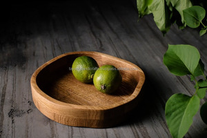 Bandeja de Servir de Madera Personalizada Tayyab Handicraft - Madera 100% Natural, Tamaño Personalizado para Uso en Hogar, Restaurante, Bar y Hotel - Product Image 2