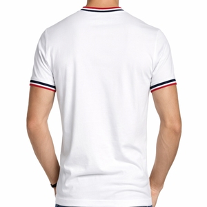 Camiseta de Algodón Personalizada para Hombre con Cuello Redondo y Ribetes en Contraste, Premium, Elegante, Cómoda, Moderna, Suave y de Calidad - Product Image 2
