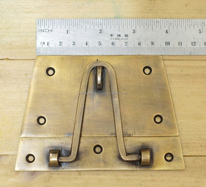 กลอนประตูแบบโบราณทรงสี่เหลี่ยมผืนผ้า พร้อมช่องเกี่ยวแบบตะขอ ทำจากทองเหลืองขัดเงา สำหรับล็อคประตูนิรภัย - Product Image 4