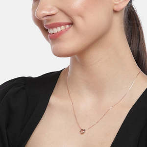 Super Oferta de Septiembre, Elegante Collar con Colgante de Corazón de Circonio, Plata de Ley 925 Chapada en Oro, Joyería Romántica para Mujer, Regalo para Fiestas - Product Image 1