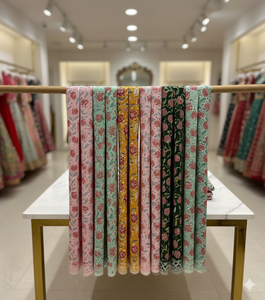 Tela de Algodón Peinado, Ligera, Transpirable, Orgánica y Ecológica, con Estampado Floral, para Prendas y Vestidos de Niñas y Niños - Product Image 2