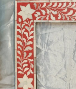 Miroir mural rectangulaire moderne en MDF et verre, avec cadre en résine à motif carré et rectangulaire, finition antique polie - Product Image 3