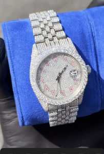 Montre en acier inoxydable de haute qualité avec quartz et diamants Moissanite pour le style urbain, le streetwear et le luxe quotidien - Prix d'exportation - Product Image 5
