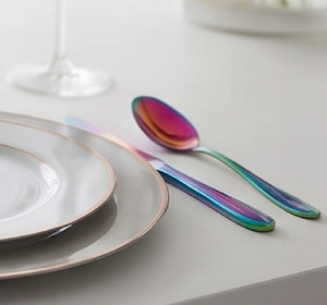 Ensemble de couverts en acier inoxydable multicolores, 4 pièces (fourchette, cuillère, couteau), compatibles lave-vaisselle, pour cadeaux, usage domestique ou en restaurant - Product Image 4