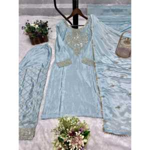 Hermoso Conjunto de Satén con Blusa y Pantalón, y Elegante Dupatta para Fiestas, Diseño de Manga Larga - Product Image 3