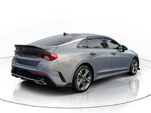 เบาะนั่งภายในรถยนต์ซีดาน I4 1.6L หุ้มด้วยหนังอัตโนมัติ8สปีด2023 K-5 EX FWD - Product Image 2