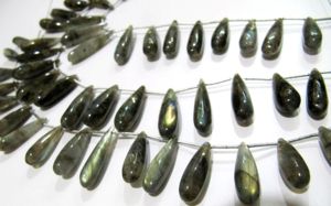 Perles lisses en forme de larme en labradorite naturelle, 1 pouce de long, brin de 8 pouces - Product Image 3