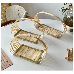 Panier à nourriture esthétique en bambou tressé avec poignée, plateau à dessert, accessoires photo - Macy - Product Image 3