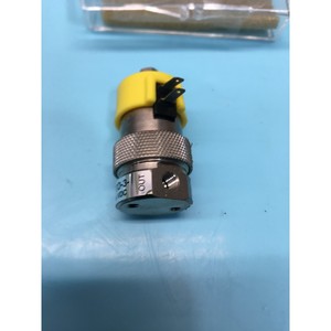 2 LAM Research 766-000433-001 VALVE, SOLENOID, 24V - Équipements et pièces semi-conducteurs d'occasion fiables à l'échelle mondiale chez - Product Image 1