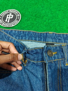 Jeans Baggy Bleu Foncé Empilés pour Hommes – Fabrication de Vêtements de Rue Tendance pour Hommes - Product Image 5