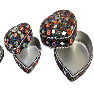 <b>Heart</b>-<b>Shaped</b> Lac Metal Carved High Quality Lightweight Pill <b>Boxes</b> Cute Handmade Portable Thanksgiving Favor Gift Organizers - Product Image 1