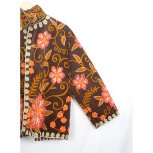Luxurious Hand Embroidered 100% Cotton Quilted Cotrise Jacket Floral Intricate Detailing Timeless Elegance Autumn Winter Button - Product Image 4