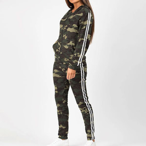 Survêtement à capuche pour femme en velours 100 % coton, coupe classique, avec logo personnalisé, séchage rapide, imprimé animal, deux pièces, pour le sport et le jogging - Product Image 1