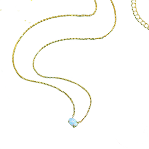 Collar con Colgante de Cadena Chapada en Oro Minimalista con Piedra de Ópalo para Mujer, Uso Diario, Suministro Directo de Fábrica - Product Image 3
