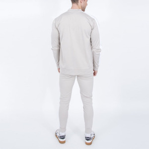 2026 Custom-made Zippered Blank Oversized <b>Reflective</b> Waterproof Windproof Hooded Casual Cotton Jacket and Jogging Suit - Product Image 2