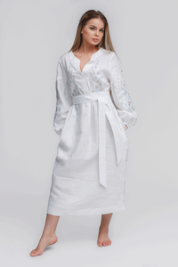 ชุดเดรสยาวพิมพ์ลายบล็อกแขนยาว คอวี ปักลาย  ความยาวระดับข้อเท้า สไตล์ยูเครน เหมาะสำหรับใส่ไปชายหาดสำหรับผู้หญิง - Product Image 3