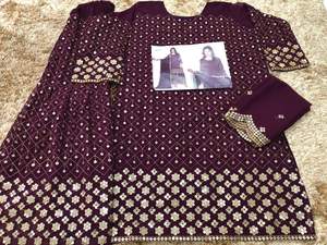 Última Moda en Ropa Étnica India de Invierno, Personalizable, para Fiestas, Top Sharara Dupatta con Bordado, Reversible, Listo para Usar - Product Image 5