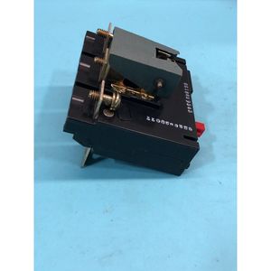 Disjoncteur à boîtier moulé SIEMENS FD63T125 I-T-E - Équipements et pièces semi-conductrices d'occasion fiables à l'échelle mondiale - Product Image 4