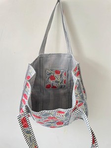 Bolso Tote Boho Acolchado de Algodón con Estampado Floral, Bolso de Hombro de Gran Capacidad, Bolso de Mano Reutilizable para Mujer, para Compras y Viajes - Product Image 4