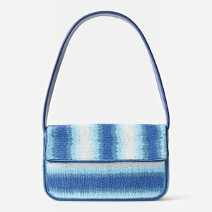 Bolso de hombro hecho a mano con cuentas y rayas para mujer, con patrón degradado azul, bolso de moda con asa. - Product Image 1