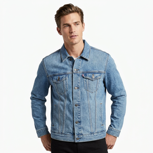 Veste en jean délavé bleu clair pour homme, col rabattu, boutonnée, grande taille, poches, fabrication au Bangladesh - Product Image 5