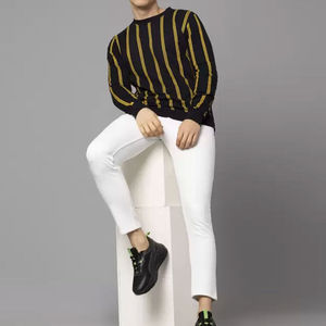 Pull décontracté tricoté à manches longues pour homme, rayé noir et jaune, col en V, 100 % coton respirant, idéal pour l'automne - Product Image 6