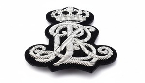 Badges 3D brodés sur mesure de haute qualité, faits à la main, écologiques, en fil de bullion noir, service OEM - Product Image 3