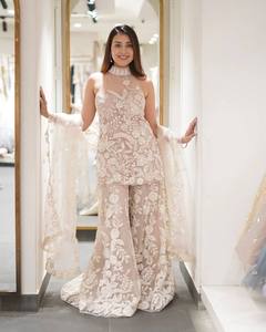 ชุดคุर्ตาคอ halter ปักลายผีเสื้อแบบตาข่าย พร้อมกางเกง palazzo และผ้าคลุมไหล่ มี 3 สีใหม่เพิ่มขึ้นสำหรับงานแต่งงานและโอกาสพิเศษ - Product Image 1