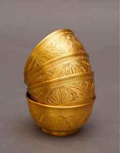 Bol à dessert Bold Blossom, bol en laiton de haute qualité, prix raisonnable, idéal pour la maison, bol de la meilleure qualité. - Product Image 4