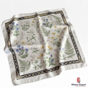 Écharpe carrée légère de qualité supérieure imprimée pour femmes, tissu doux et confortable, fabricant OEM ODM, produits textiles personnalisés Maurice - Product Image 4