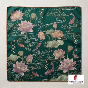 Foulard carré de haute qualité avec pompons, imprimé sur mesure, doux et léger, pour femme, faible MOQ, fournisseur OEM ODM, fabricant - Product Image 2