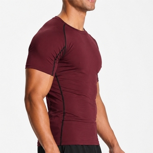 T-shirt de compression à manches courtes pour homme – Confort supérieur, séchage rapide, extensible, souple et de qualité supérieure pour une mobilité active - Product Image 3