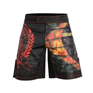 Ropa deportiva de alta calidad con logotipo personalizado y bonito diseño de sublimación para entrenamiento de kick boxing, hecha de poliéster y spandex, pantalones cortos de MMA para peleas. - Product Image 4