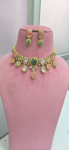Ensemble de collier de qualité supérieure, boucles d'oreilles au design magnifique, design unique, parfait pour les tenues de soirée, convient aux tenues ethniques et occidentales. - Product Image 4