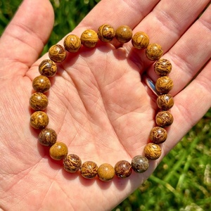Pulsera de cuentas de cristal de jaspe de calidad premium Feng Shui, hecha a mano, para hombre y mujer, piedra curativa natural, elástica, en oferta. - Product Image 4