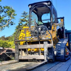 รถตักล้อยาง Cat 259D3 พร้อมเครื่องยนต์ดีเซล Caterpillar ออกแบบมาเพื่อการก่อสร้างหนัก ให้กำลังสูง และประสิทธิภาพการทำงานในสถานที่ก่อสร้างระยะยาว - Product Image 1