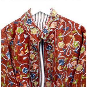 Elegante Chaqueta de Pana Bordada para Mujer, Cuello Mandarín, Bordado Floral, Abrigo Ligero de Pana para Otoño e Invierno - Product Image 6