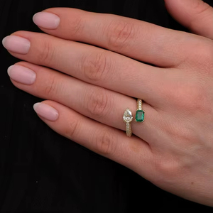 Joyería Minimalista, Anillo Toi Et Moi de Oro Sólido de 14k con Esmeralda Natural y Diamante Cultivado en Laboratorio, Anillos Abiertos de Lujo, Joyería Fina - Product Image 1