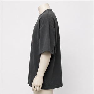 Camiseta Oversize de Estilo Urbano con Hombros Caídos, Estampado Botánico Hoja de Medianoche, 100% Algodón, Secado Rápido, Manga Corta, Moderna para la Noche - Product Image 3