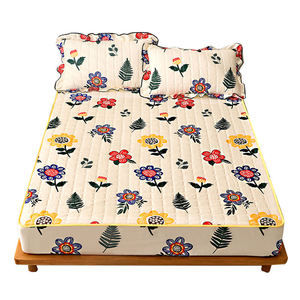 100% Polyester Quilted Floral Printed <b>Bed</b> <b>Sheet</b> <b>Queen</b> King Size Washable Breathable Mattress Protector Wholesale - Product Image 6